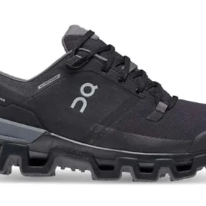 On Running Cloudwander Waterproof Black Eclipse